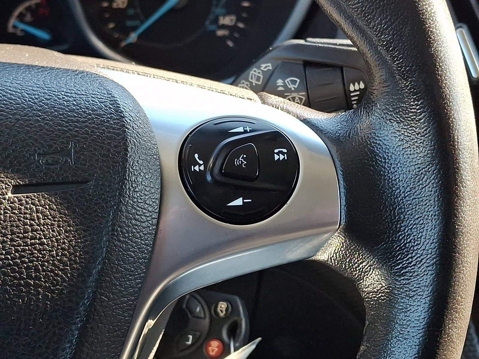 Certified 2018 Ford Transit Connect XLT image 26