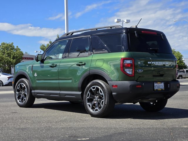 Certified 2025 Ford Bronco Sport Outer Banks w/ Outer Banks Tech Package+ AWD/4WD image 6
