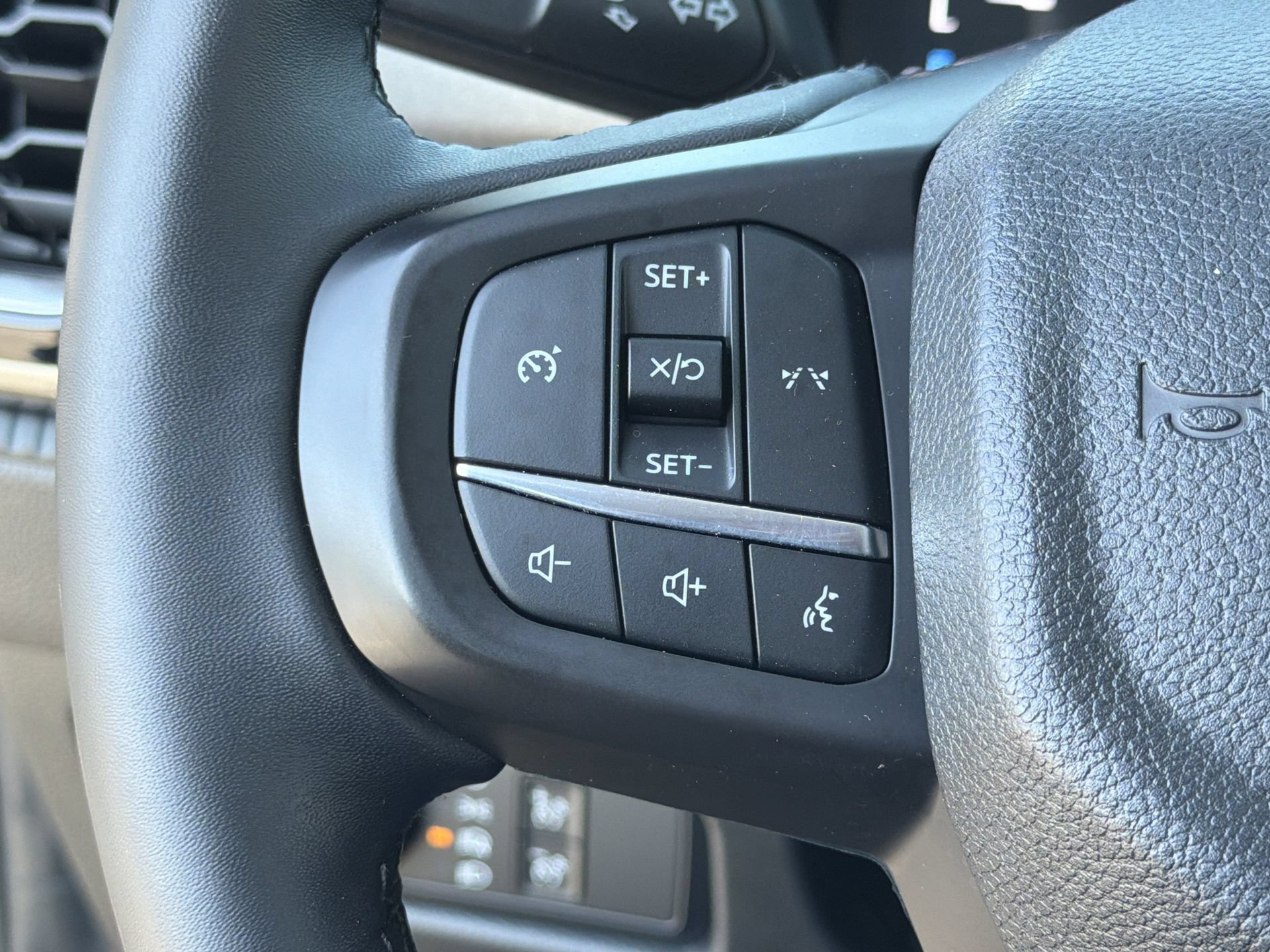 Certified 2025 Ford Ranger XLT AWD/4WD image 12