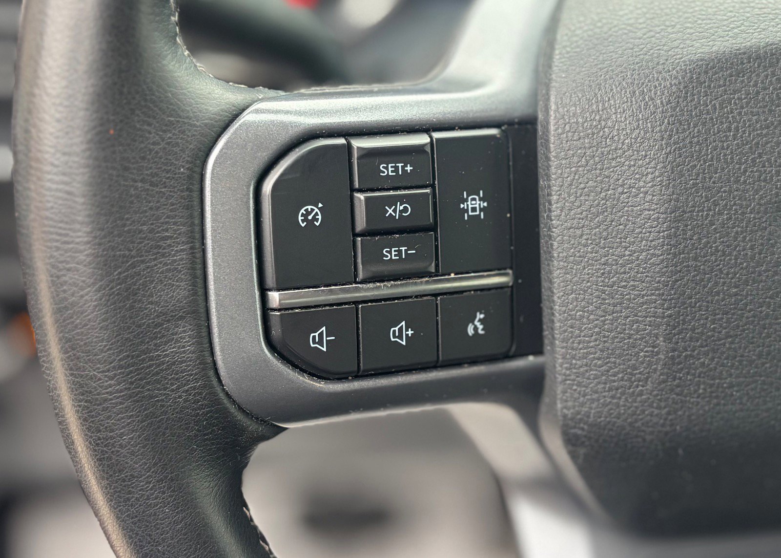 Certified 2023 Ford F150 XLT w/ Equipment Group 302A High image 30