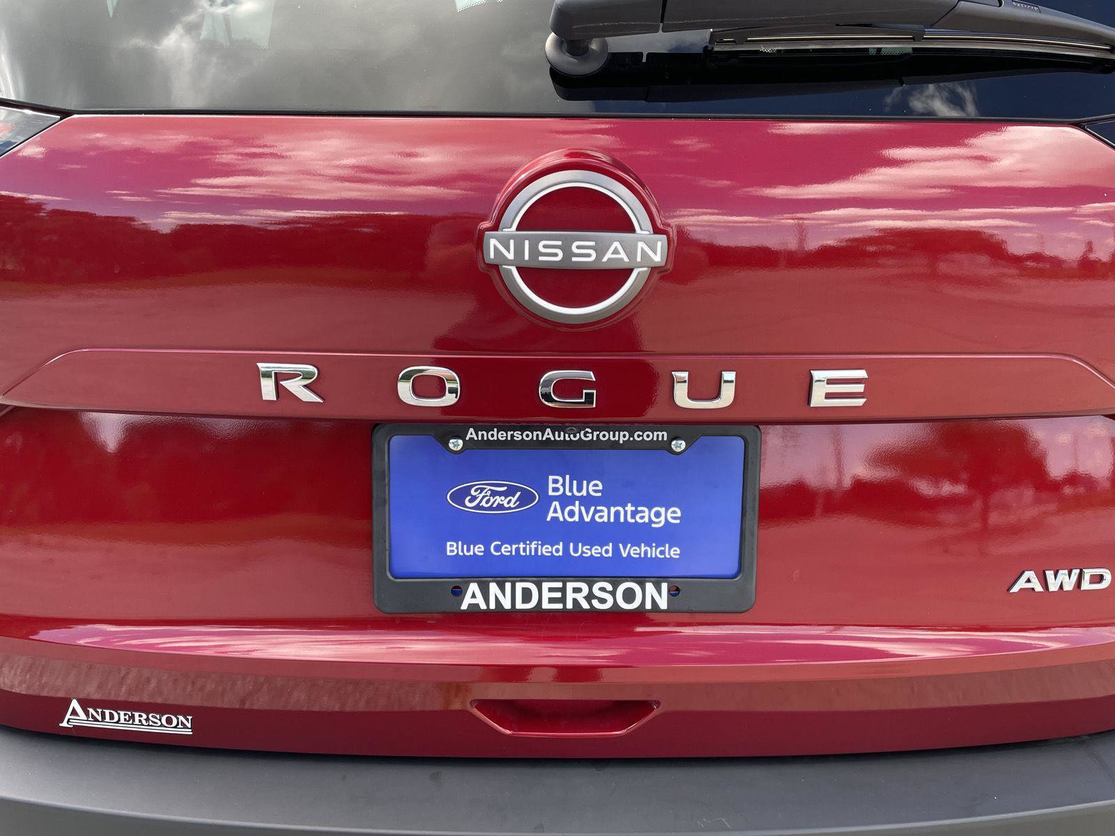 Used 2023 Nissan Rogue S AWD/4WD image 35