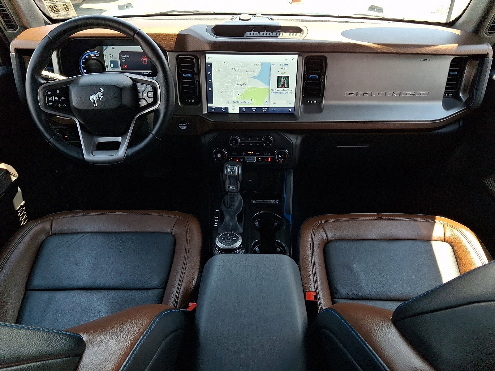 Certified 2023 Ford Bronco Outer Banks AWD/4WD image 15