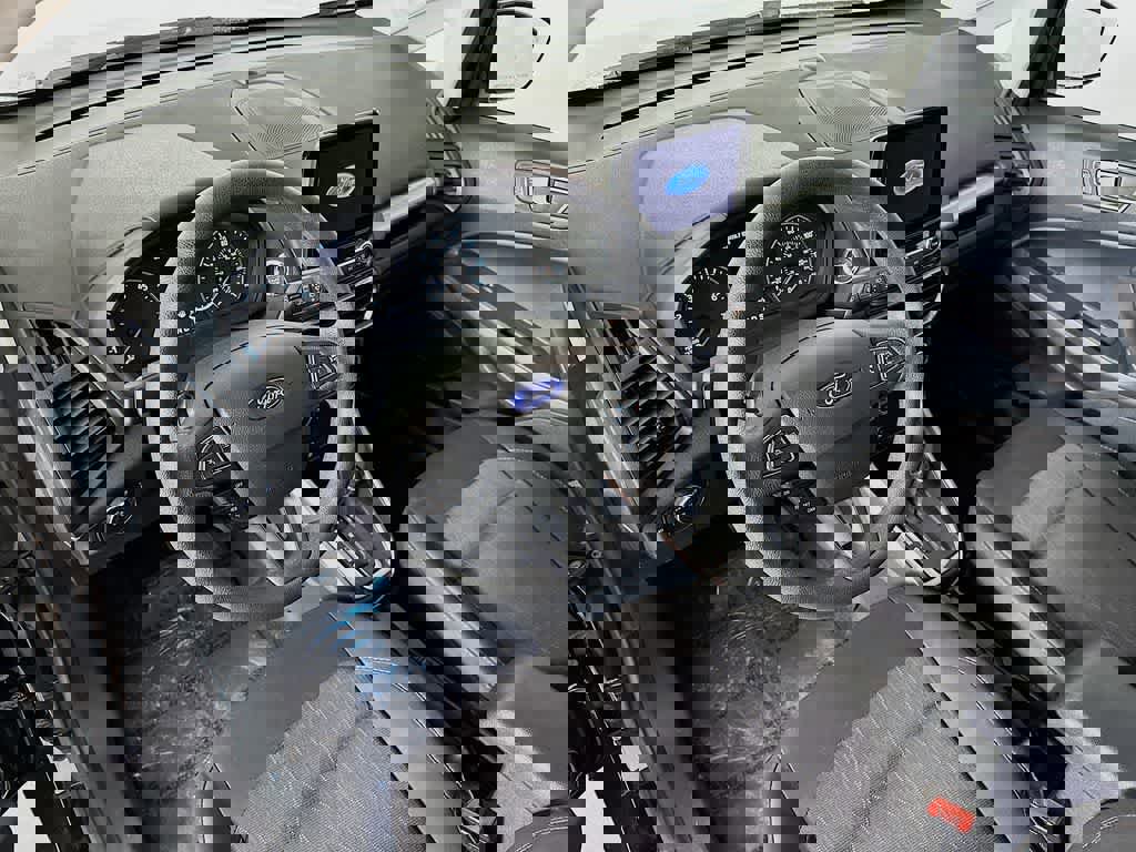 Certified 2022 Ford EcoSport SE w/ SE Convenience Package image 9