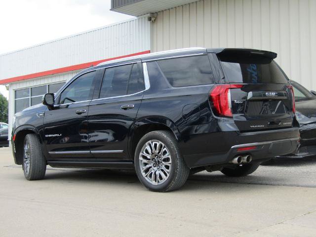 Used 2024 GMC Yukon Denali Ultimate AWD/4WD image 10
