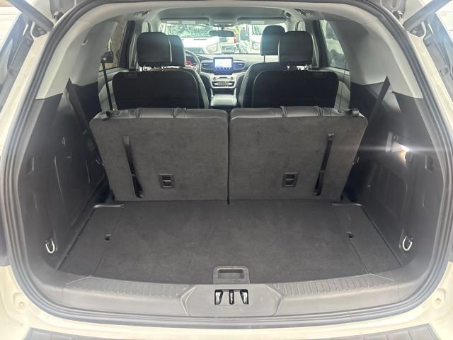 Certified 2023 Ford Explorer XLT w/ Equipment Group 202A RWD image 13