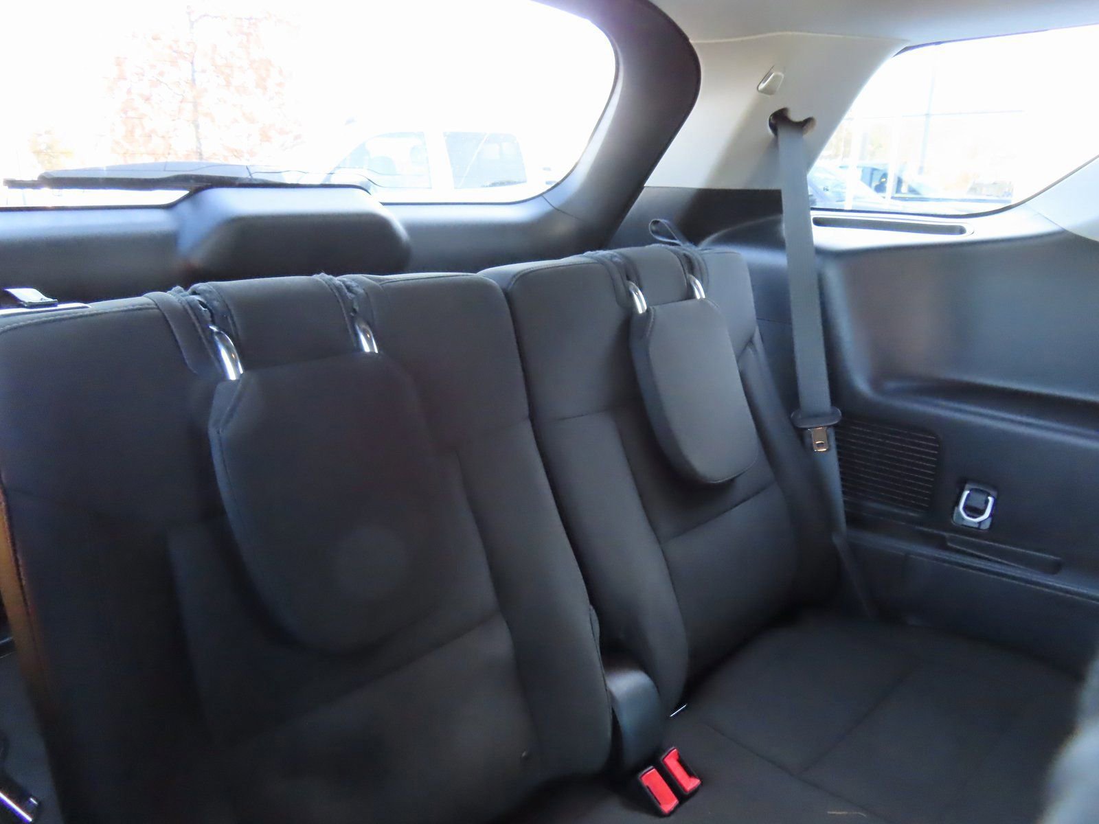 Certified 2024 Ford Explorer XLT image 34