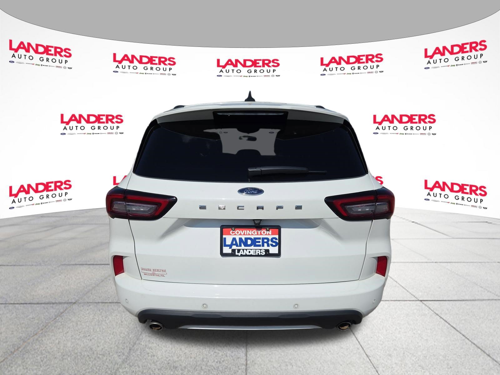 Certified 2024 Ford Escape ST-Line FWD image 4
