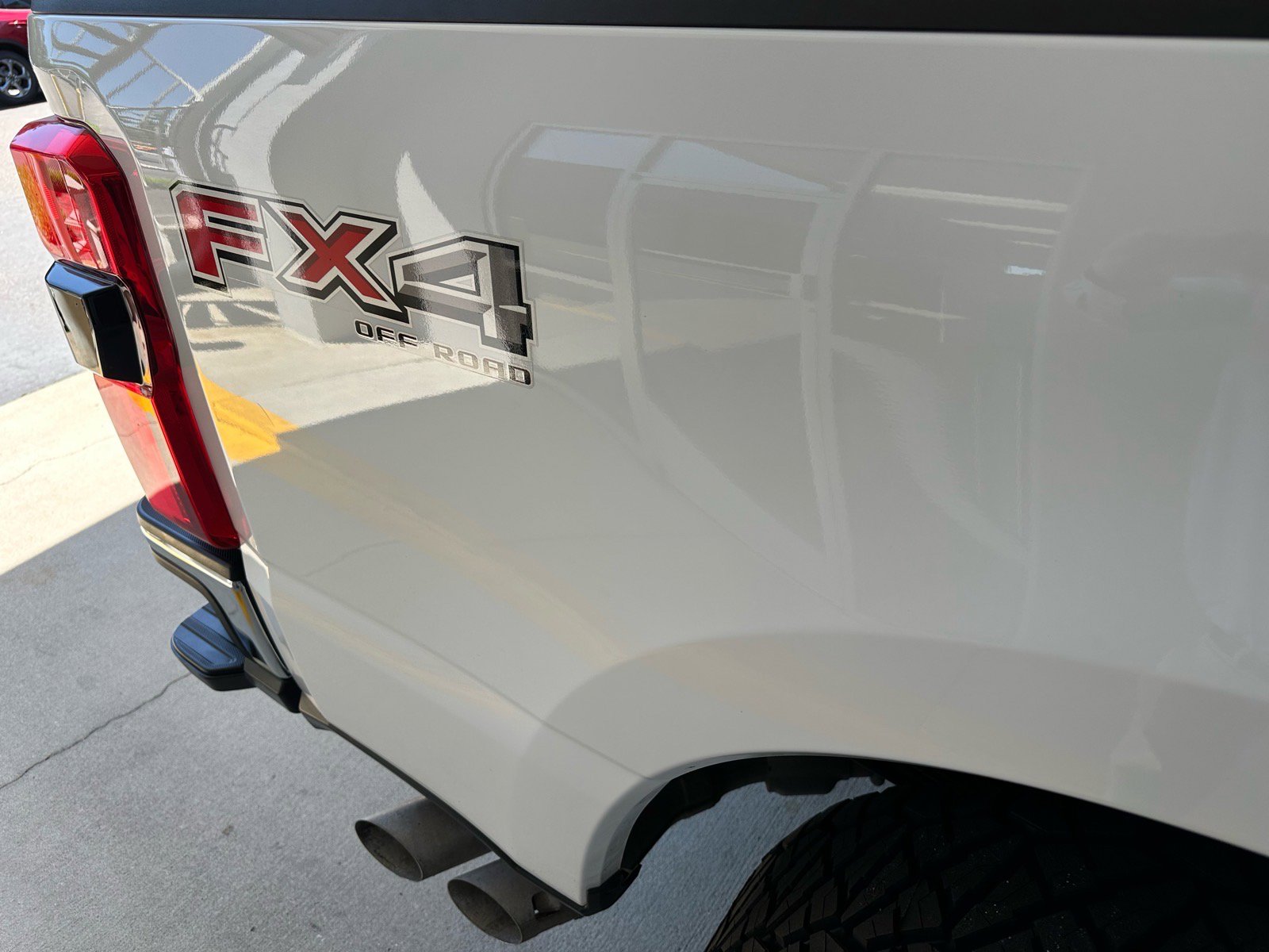 Certified 2024 Ford F250 Lariat AWD/4WD image 13