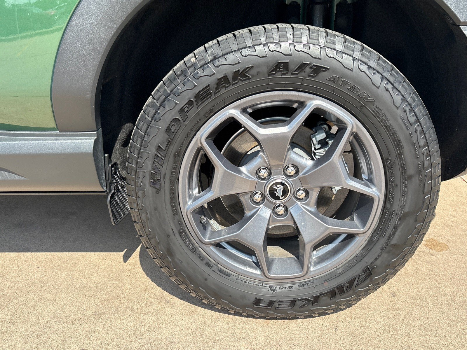 Certified 2024 Ford Bronco Sport Badlands w/ Premium Package AWD/4WD image 12