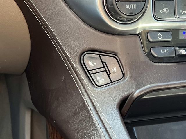 Used 2018 Chevrolet Tahoe Premier AWD/4WD image 29
