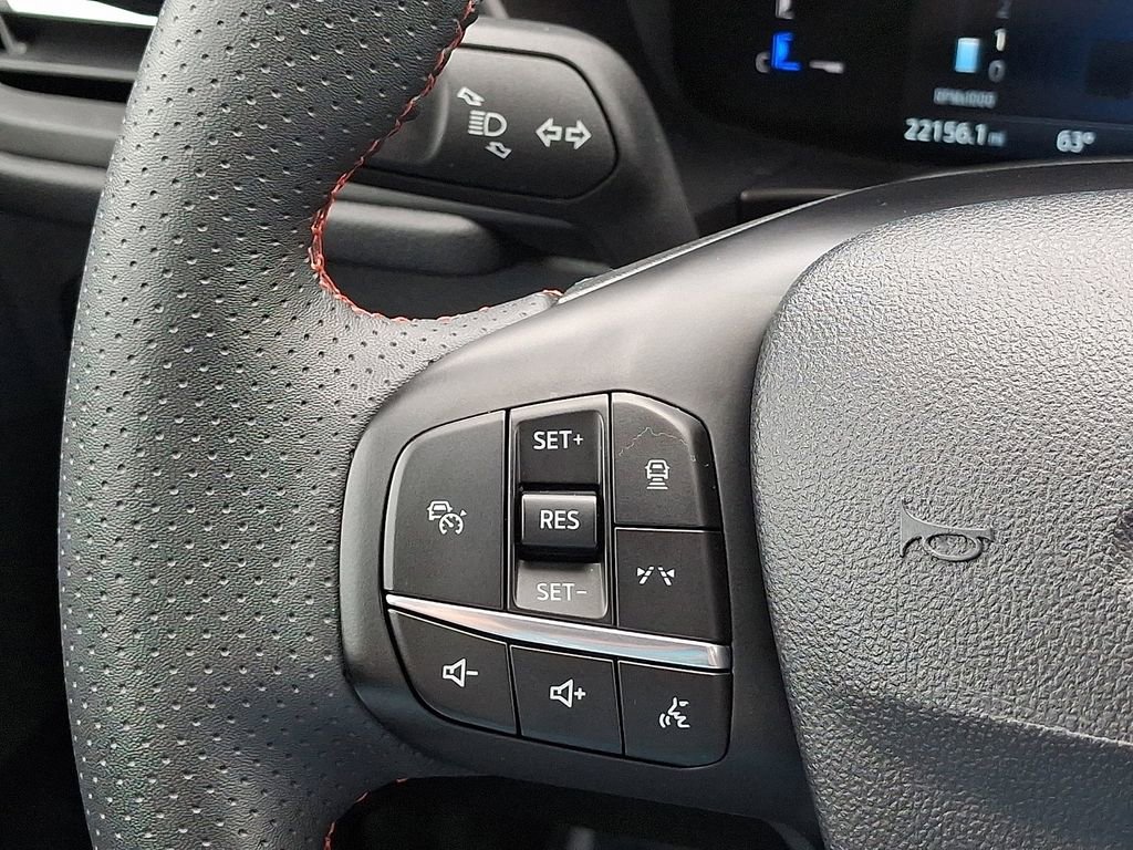 Certified 2024 Ford Escape ST-Line w/ Tech Pack #1 AWD/4WD image 21