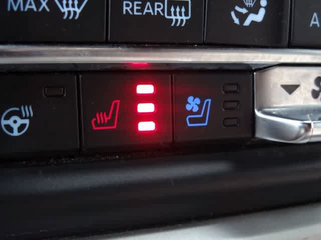 Certified 2022 Ford Expedition Limited RWD image 34