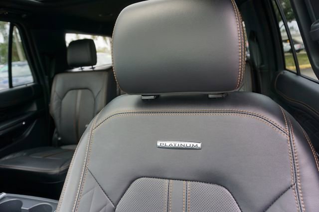 Certified 2022 Ford Expedition Max Platinum RWD image 31