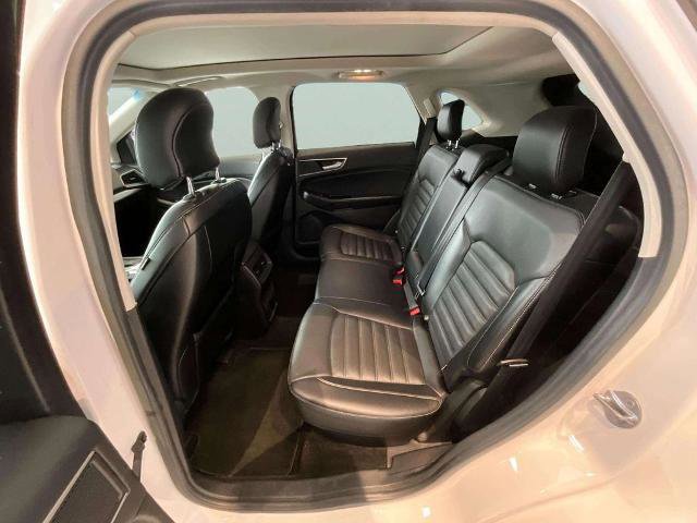 Certified 2017 Ford Edge SEL w/ Equipment Group 201A image 17