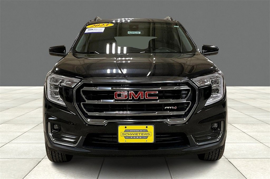Used 2023 GMC Terrain AT4 image 6