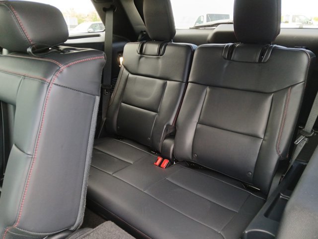Certified 2025 Ford Explorer ST-Line w/ Premium Package AWD/4WD image 25