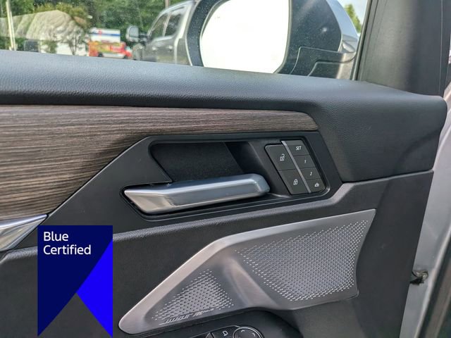 Used 2025 GMC Acadia Denali w/ Super Cruise Package FWD image 12