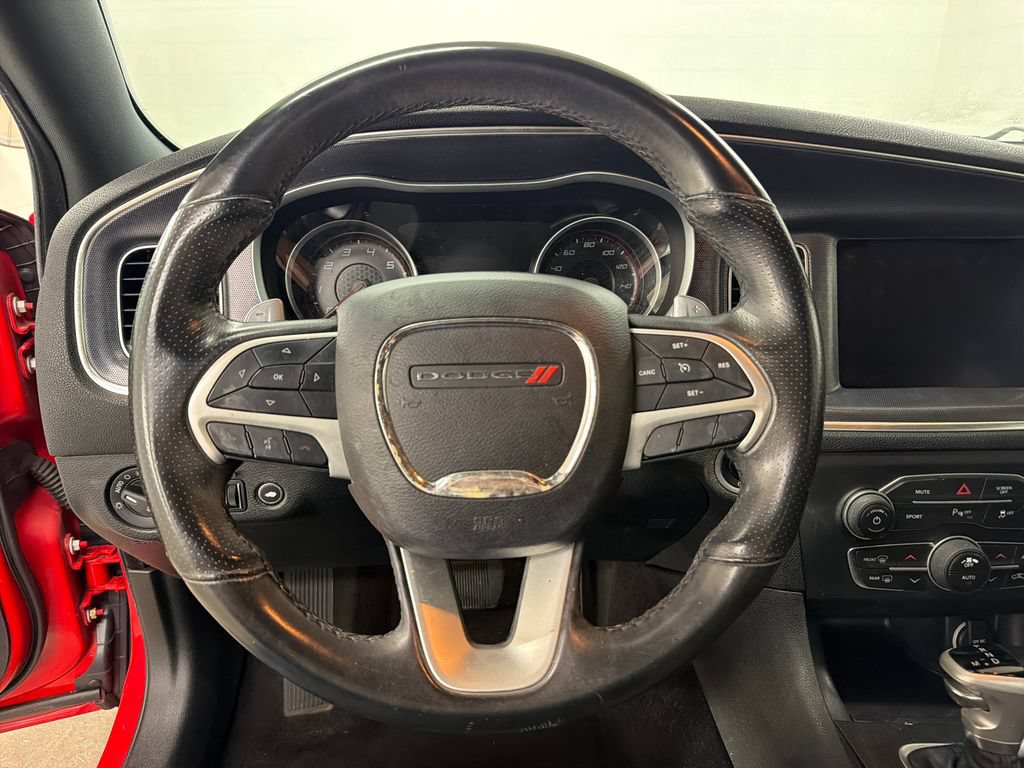 Used 2018 Dodge Charger R/T RWD image 18