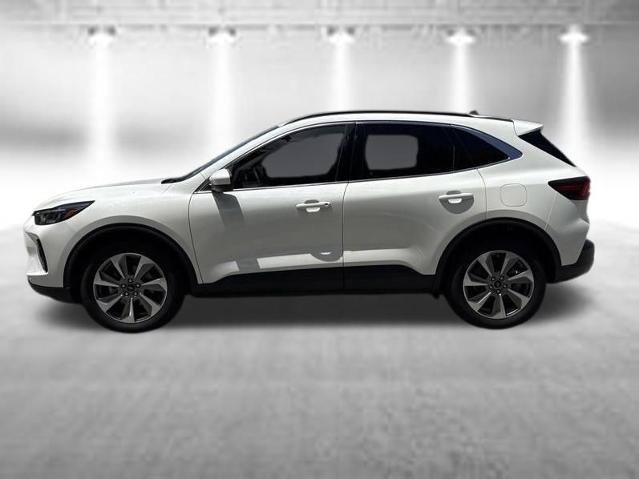 Certified 2023 Ford Escape Platinum AWD/4WD image 4