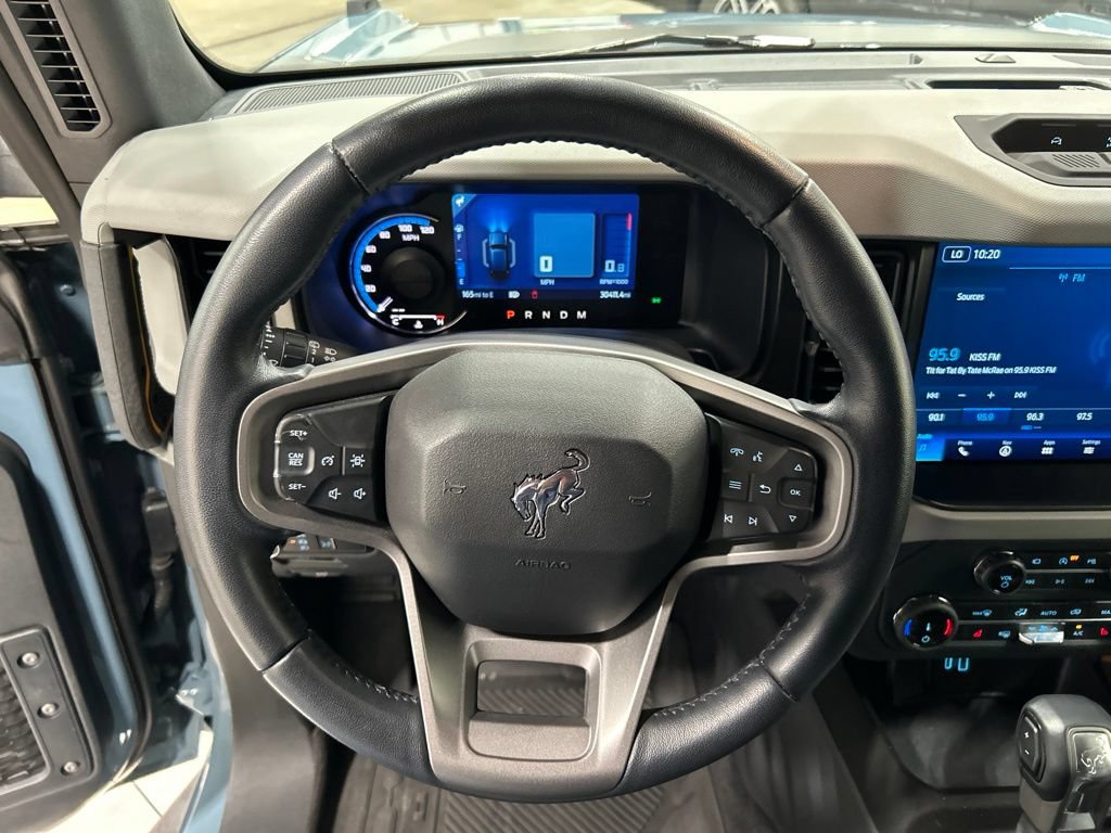 Certified 2022 Ford Bronco Badlands AWD/4WD image 16