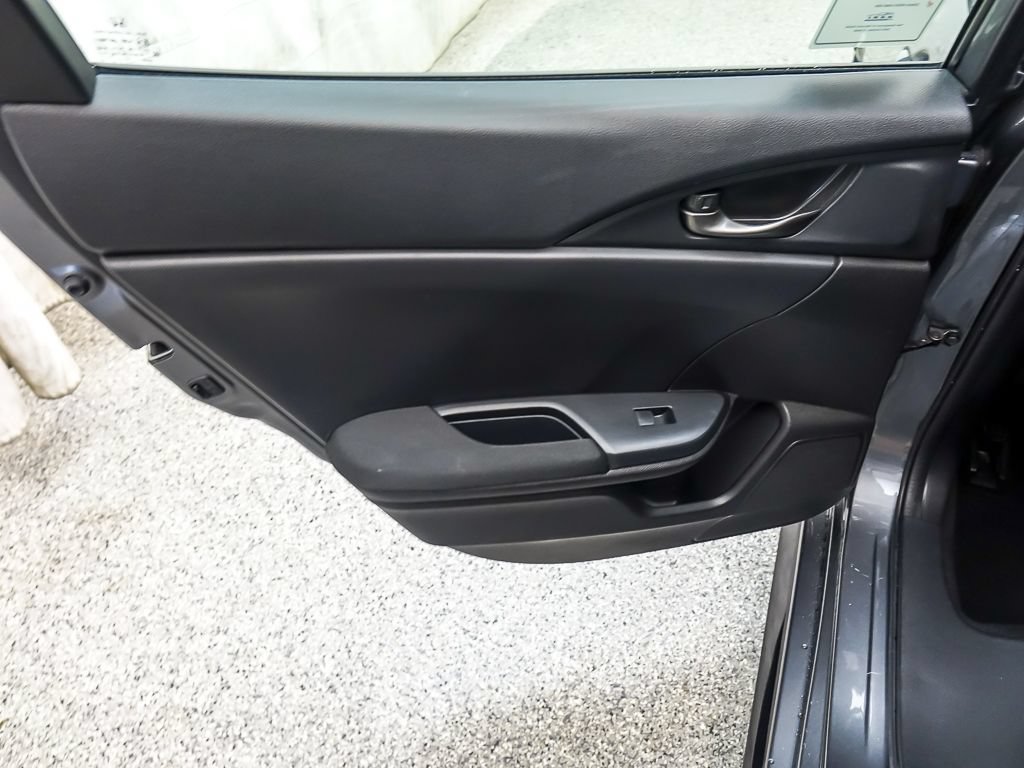 Used 2018 Honda Civic Sport image 19