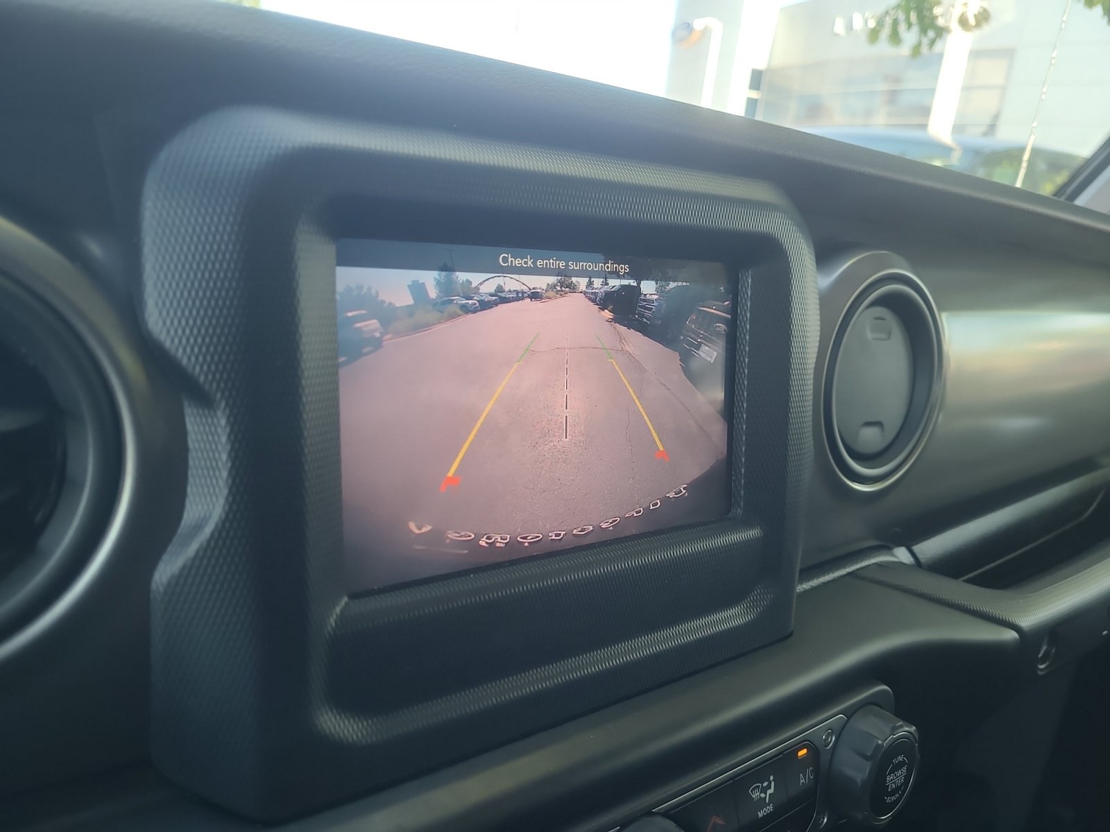 Used 2021 Jeep Wrangler Sport AWD/4WD image 28