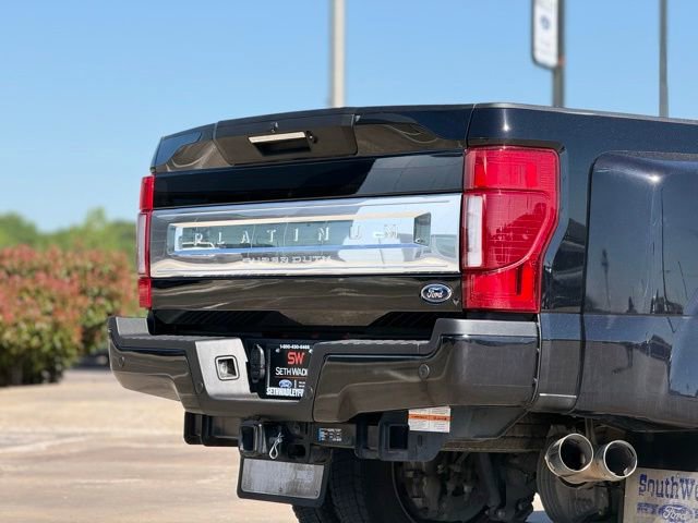 Certified 2022 Ford F450 Platinum w/ FX4 Off-Road Package AWD/4WD image 8