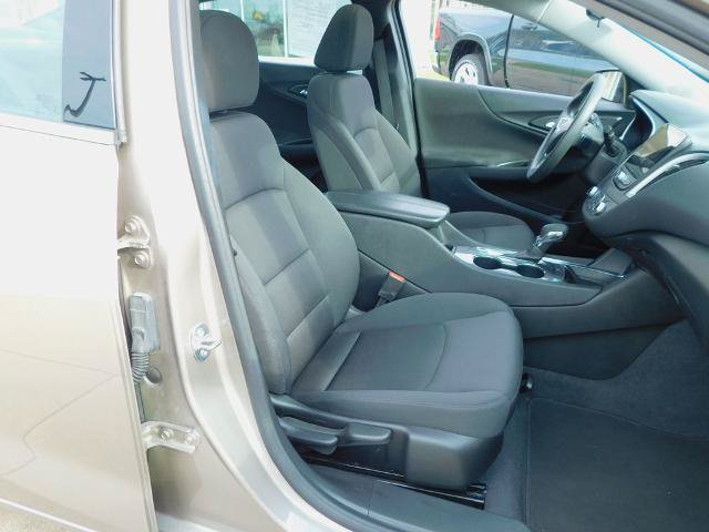 Used 2023 Chevrolet Malibu LT FWD image 5