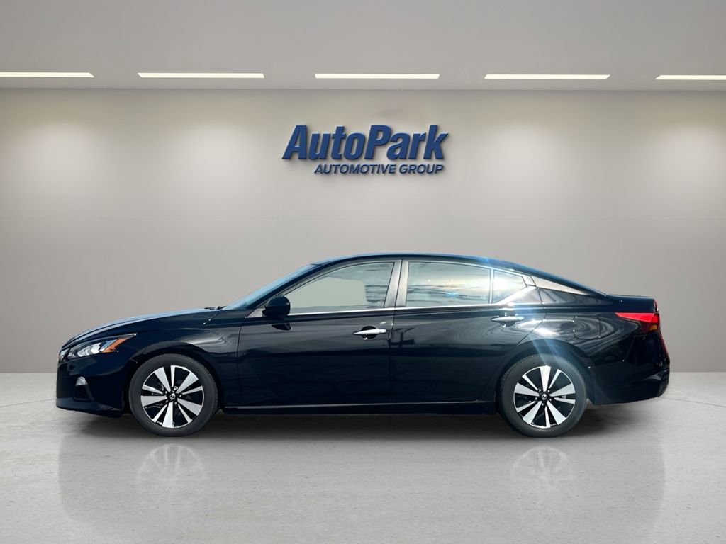 Used 2022 Nissan Altima 2.5 SV FWD image 4