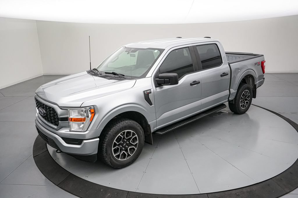 Certified 2022 Ford F150 XL w/ STX Appearance Package AWD/4WD image 9