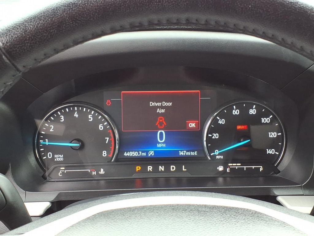 Certified 2023 Ford Explorer XLT w/ Equipment Group 202A AWD/4WD image 17