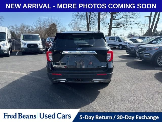 Certified 2022 Ford Explorer XLT w/ Equipment Group 202A AWD/4WD image 7