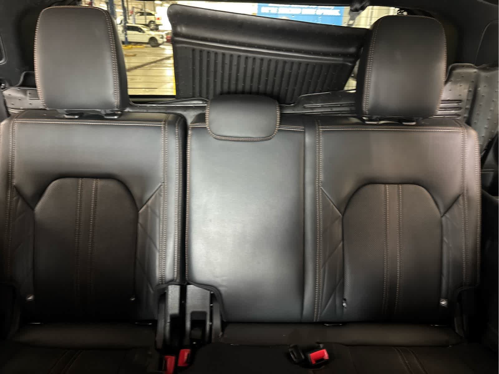 Certified 2024 Ford Expedition Platinum AWD/4WD image 34