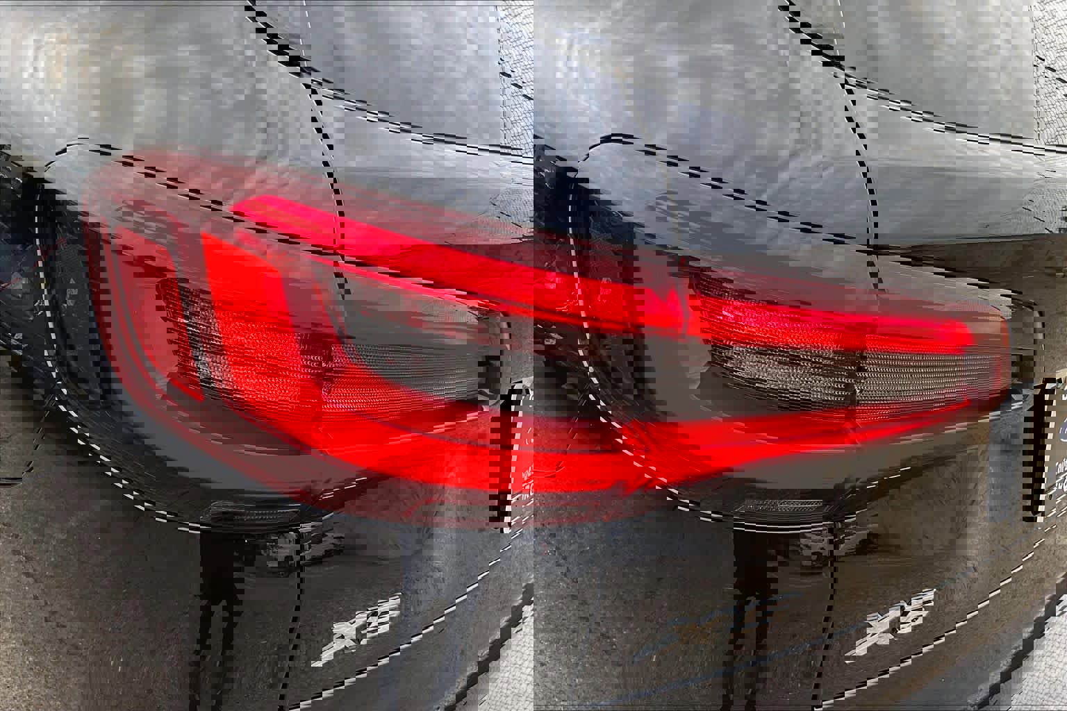 Used 2022 BMW X5 sDrive40i w/ M Sport Package image 31