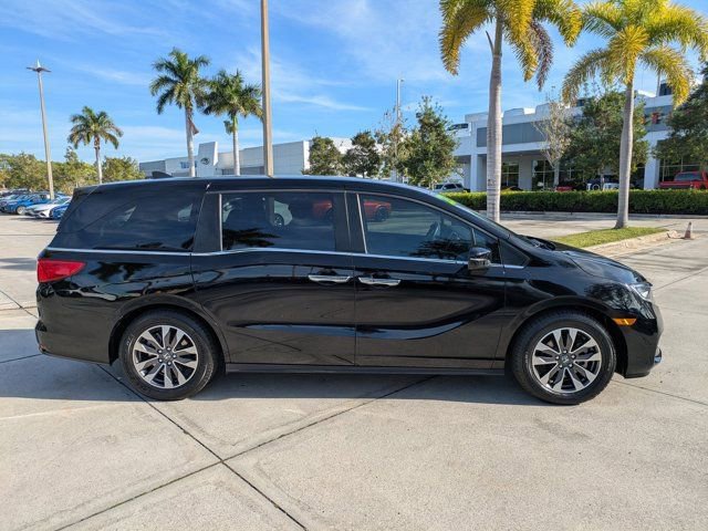 Used 2023 Honda Odyssey EX-L image 7