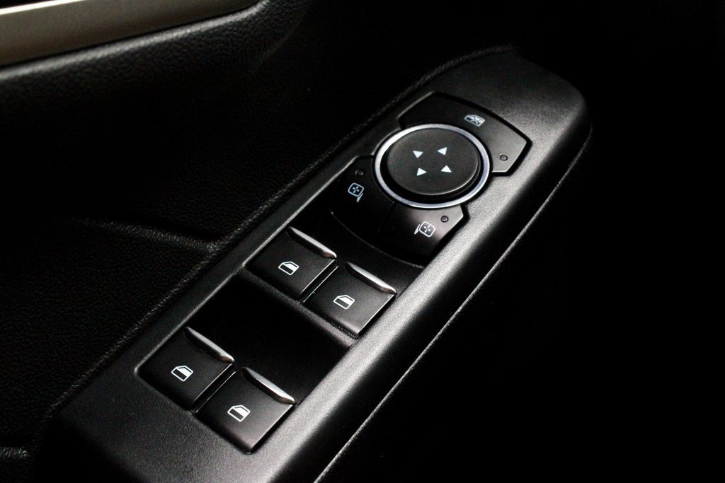 Certified 2022 Ford Escape SEL w/ Technology Package image 28