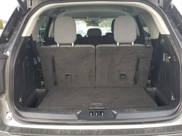 Certified 2025 Ford Explorer Active AWD/4WD image 7