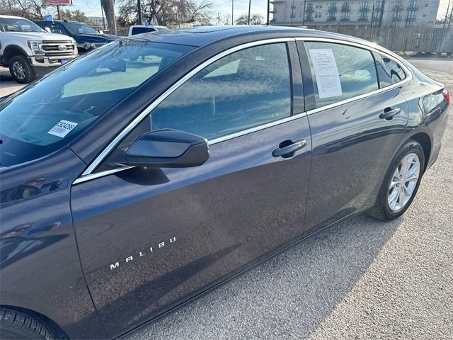 Used 2023 Chevrolet Malibu LT image 34