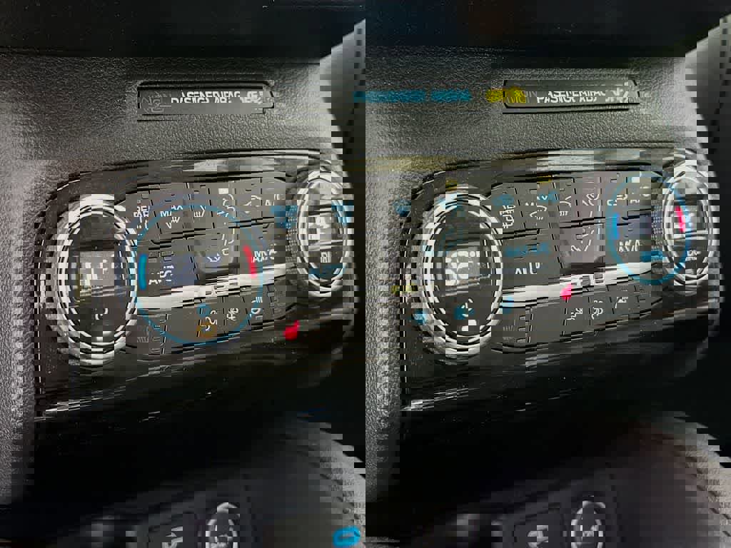 Certified 2021 Ford Escape SE w/ Convenience Package image 18