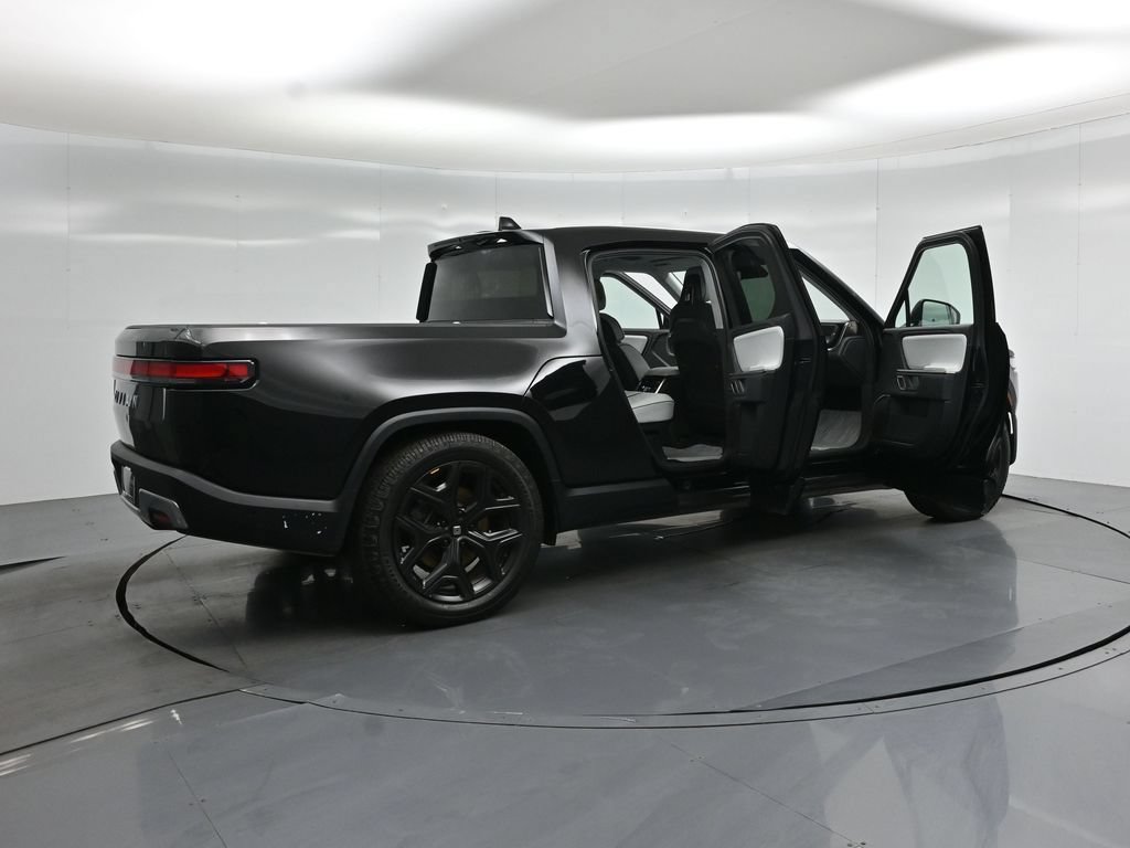 Used 2023 Rivian R1T Adventure AWD/4WD image 4