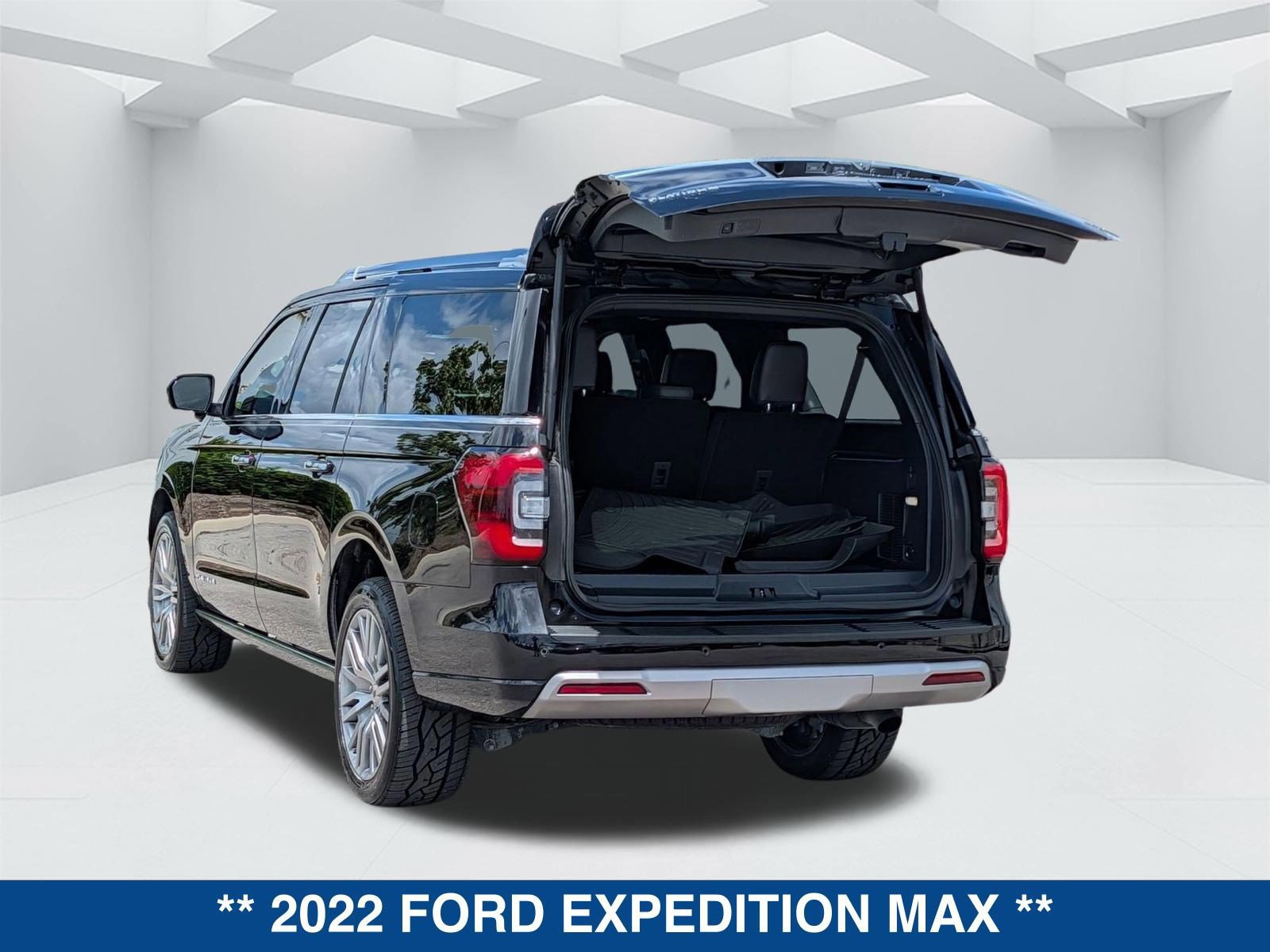 Certified 2022 Ford Expedition Max Platinum image 3