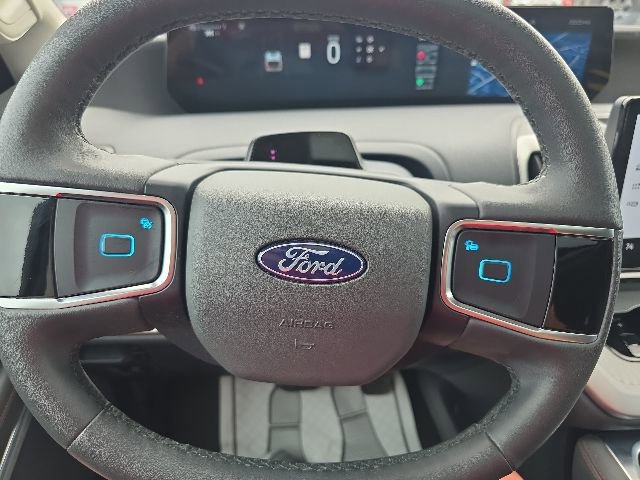 Certified 2025 Ford Expedition Max Active RWD image 25