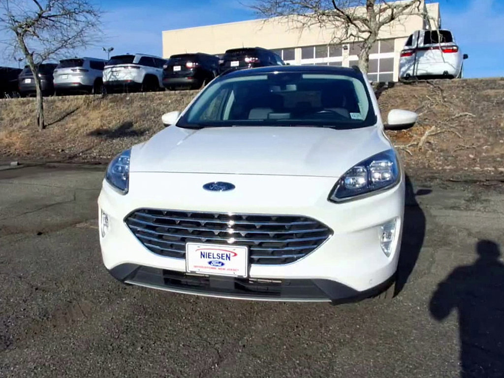 Certified 2022 Ford Escape Titanium w/ Titanium Elite Package image 13