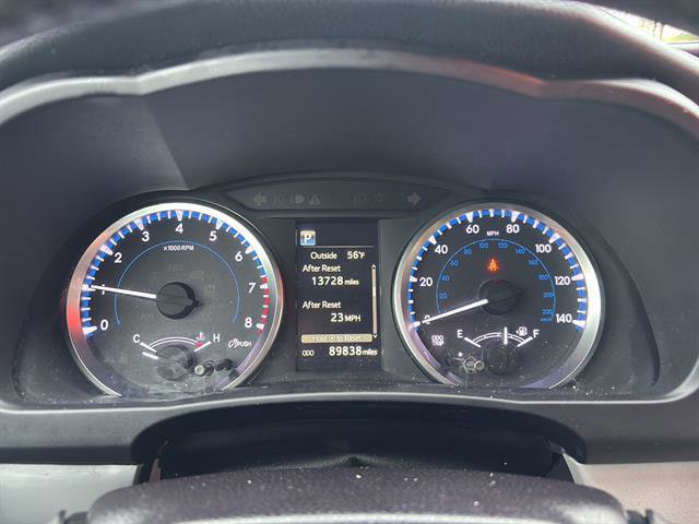 Used 2017 Toyota Highlander Plus w/ Protection Package #3 AWD/4WD image 26