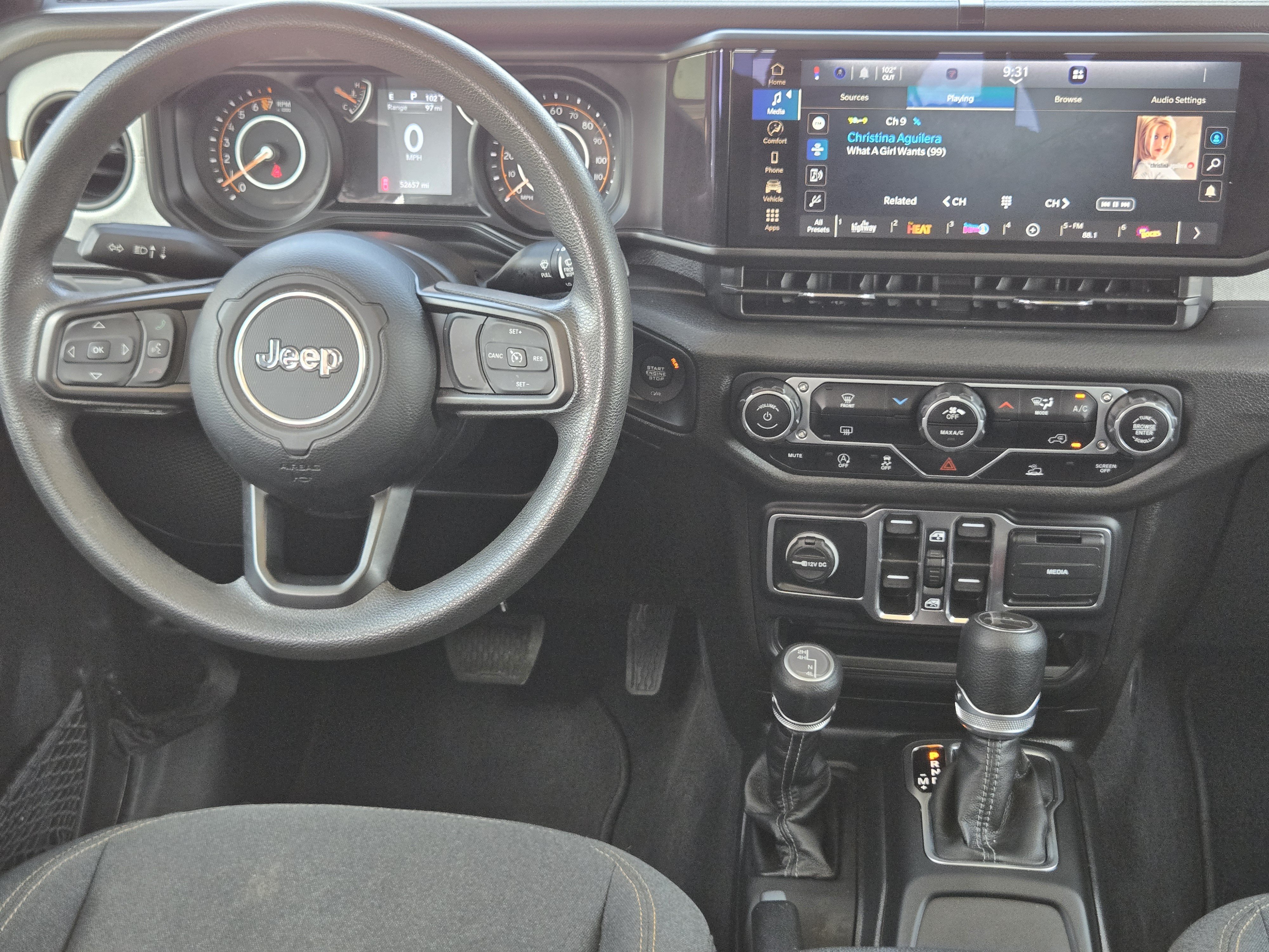 Used 2025 Jeep Gladiator Sport AWD/4WD image 25