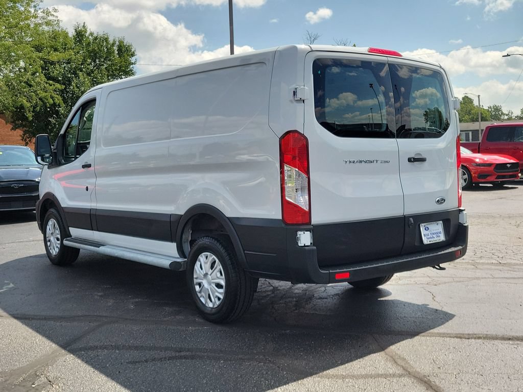 Certified 2025 Ford Transit 250 Low Roof w/ Exterior Upgrade Package RWD image 6
