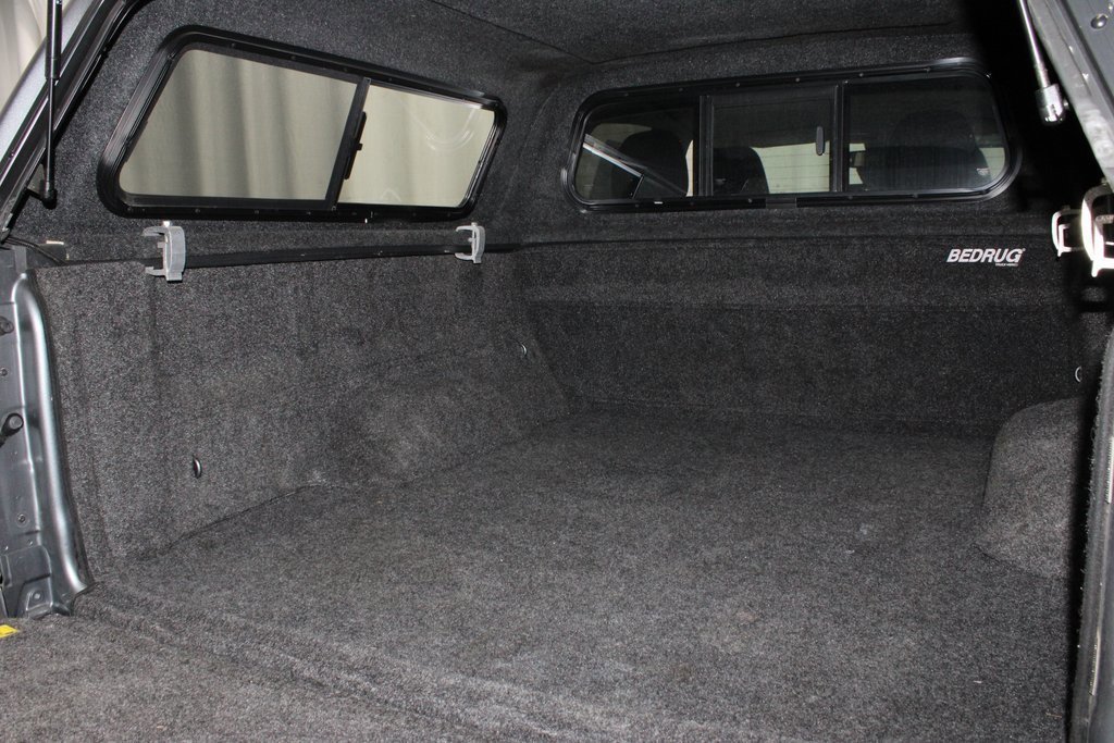 Used 2022 Chevrolet Colorado Z71 w/ Safety Package image 16