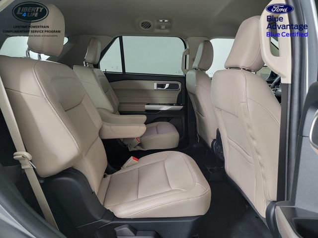 Certified 2023 Ford Explorer XLT w/ Equipment Group 202A AWD/4WD image 19