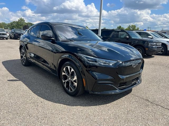 Certified 2023 Ford Mustang Mach-E Premium AWD/4WD image 3