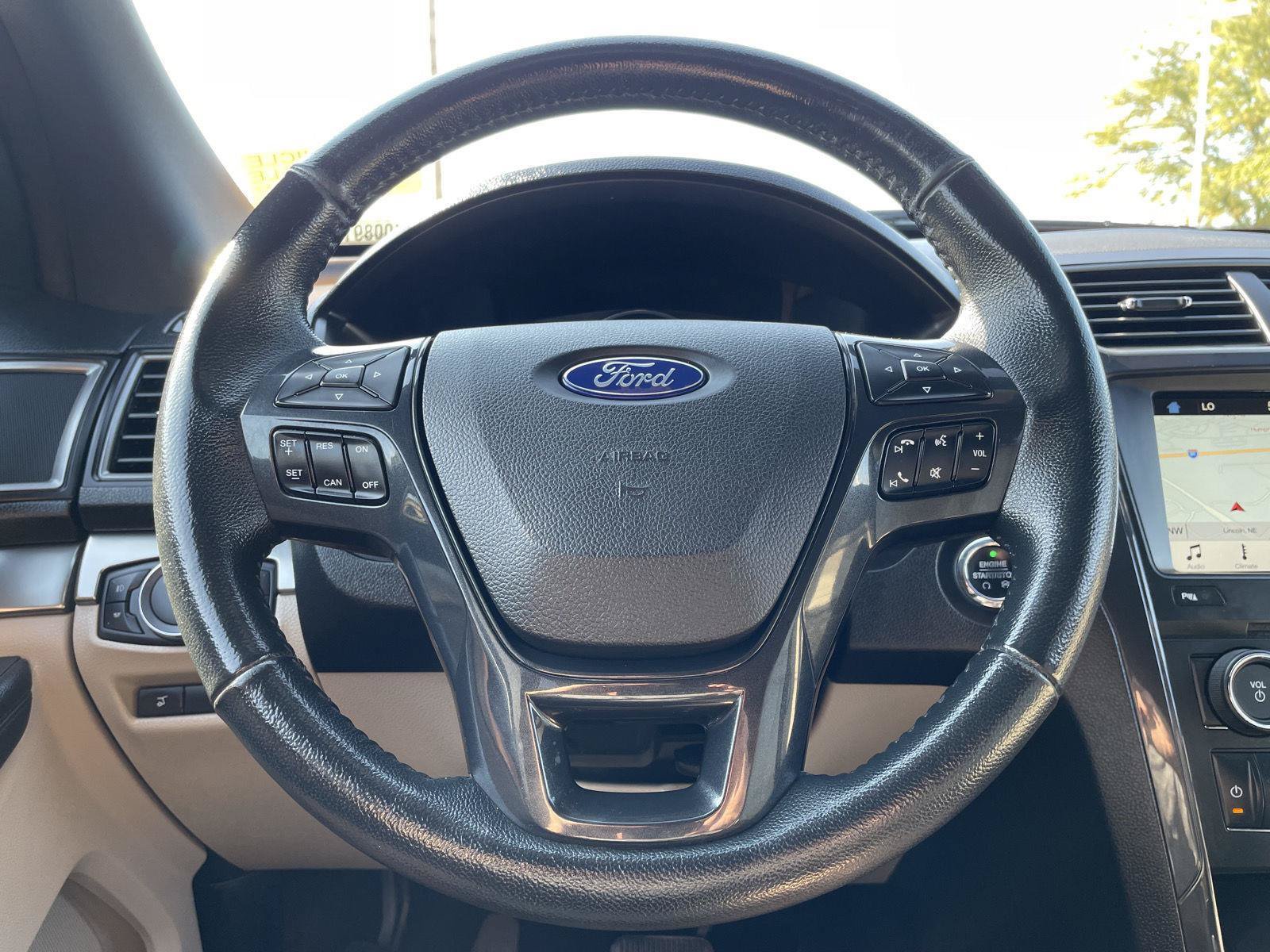 Certified 2018 Ford Explorer XLT w/ Equipment Group 202A AWD/4WD image 12